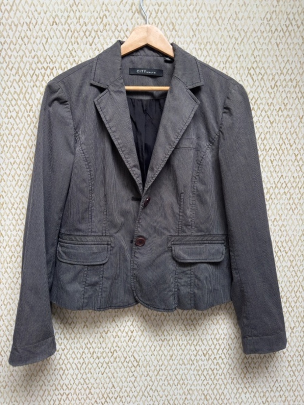 City UNLTD Pinstripe Blazer Charcoal Gray Button Structured Size 10